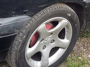 Se venden llantas de 306 xs