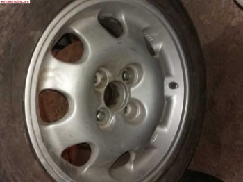 Se venden llantas de 205 gti