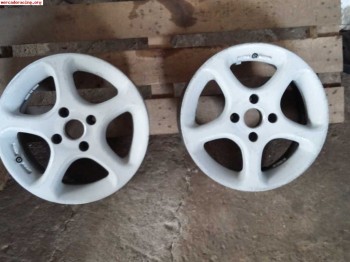 Se venden 2 llantas estrella 4x108 