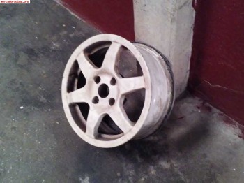 Se vende 4 llantas tegnomanesio en 15  4/108 psa