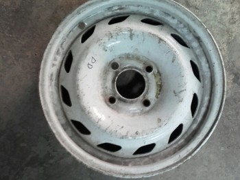5 llantas de peugeot 106 rally de 5 1/2