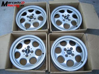Vendo llantas r81 imola mini cooper.