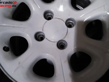 Se venden llantas de saxo vts blancas 