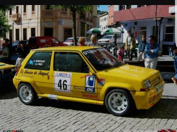 Llantas de clio 16 desplazadas 