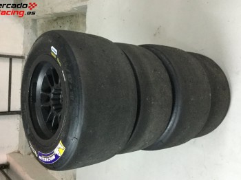 Venta de llantas de fórmula renault 2.0