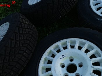 Llantas de mitsubishi lancer evo tierra y asfalto 