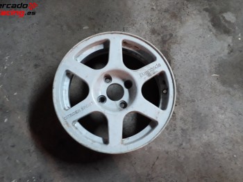 Se venden dos llantas de la copa saxo