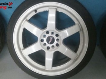 Llantas tipo compomotive 18  con neumáticos nuevos incluidos