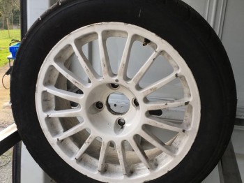 Se venden 10 llantas oz originales copa c2