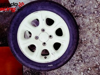 2 llantas de saxo en blanco 60 €