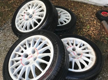 Llantas oz 15  muy nuevas.