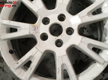 3 llantas clio 3 cup y 4 slip