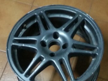 Llanta suelta copa megane