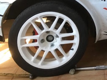 Llantas psa 4x108 team dynamics con gomas