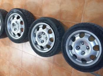 Juego de llantas 205 / 306 gti 