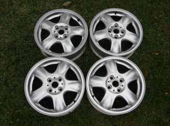 Vendo 4 yantas ronal de 15