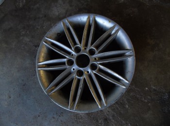 1 llante bmw 17