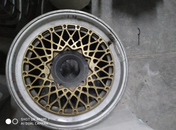 Venta de repuesto para bmw e30 gra y dmt