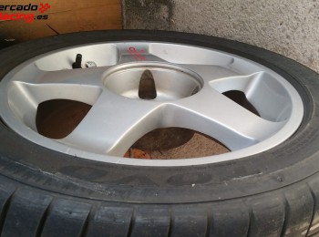 Vendo 1 llanta compomotive sola 4x108 