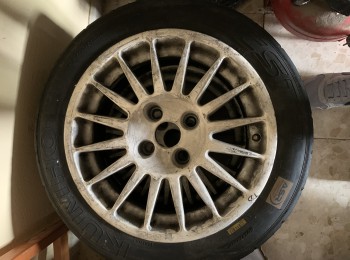 Se venden 5 llantas oz racing en 15