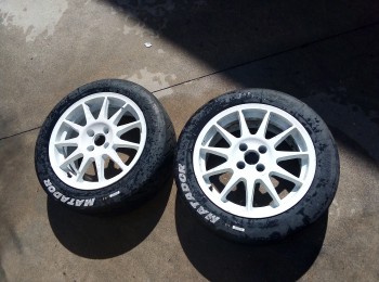 Vendo llantas renault clio sport