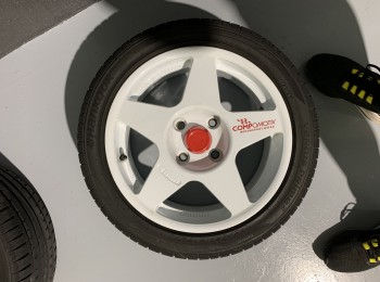 Compomotive mo5 6x15 et15   hankook 