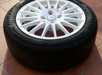 Oz superturismo wrc 16