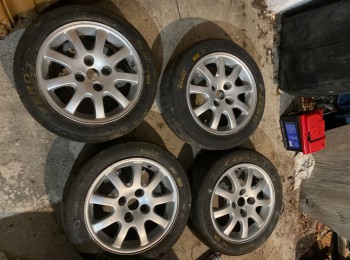 Se venden llantas 206 gti 15”