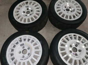 Se venden llantas copa suzuki