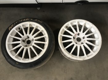 Se vende llantas m3 e36  braid 