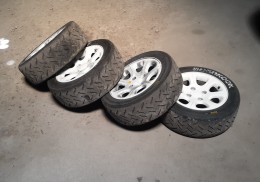 Llantas saxo mas gomas