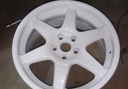 Llanta compomotive 9x18