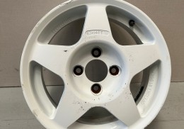 Llantas compomotive mo5 desplazadas