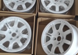 Llantas pts en 15 et 8 nuevas 