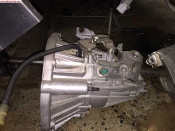 Vendo caja clio sport iii con autoblocante y grupo corto