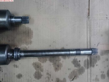 Se venden 2 juegos de transmision para autoblocante jb3