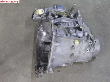 Vendo caja b4 de xsara picaso 300e