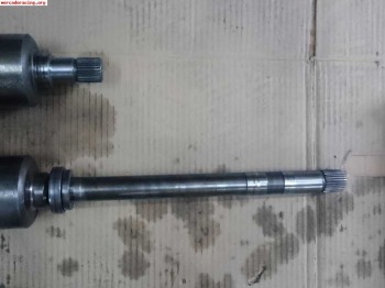 Se venden 2 juegos de transmision para autoblocante jb3 