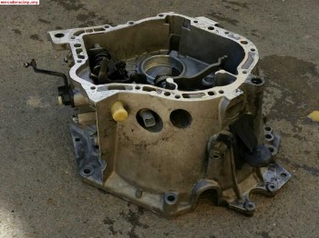 Se vende  carcasa caja be4 para motores tu 150 euros