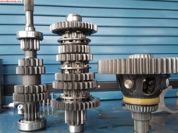 Caja hewland para mitsubishi