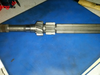 Se vende primario caja be3/6 crabot 21 dientes