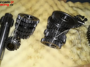 Se vende caja sadef de clio v6