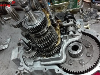 Caja cambios ma con relacion cerrada a crabots y autoblocant