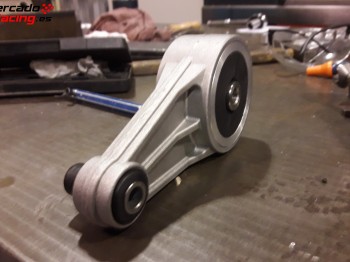 Soporte motor clio 16v. williams. 