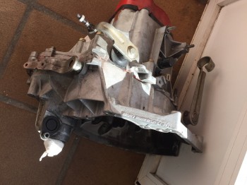 Caja ma con autoblocante 