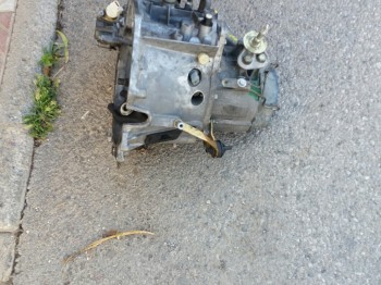 Se vende caja be4 para motores tu 