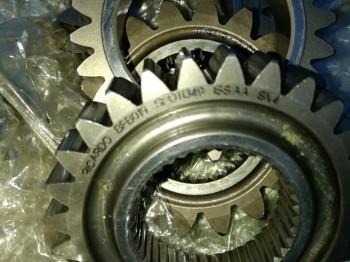 Piñoneria ricardo a crabot para mitsubishi lancer evo 