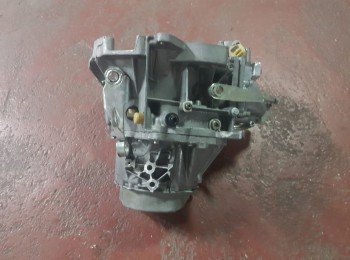 Se vende caja de cambios be4 sman