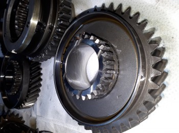 Piñoneria peugeot 205 gti 1.9