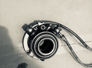 Se vende collarin de embrague para caja 3mo secuencial